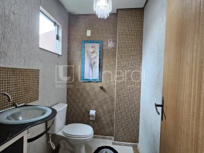 Foto Casa com 2 Dormitórios