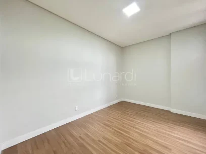 Foto Apartamento com 2 Dormitórios