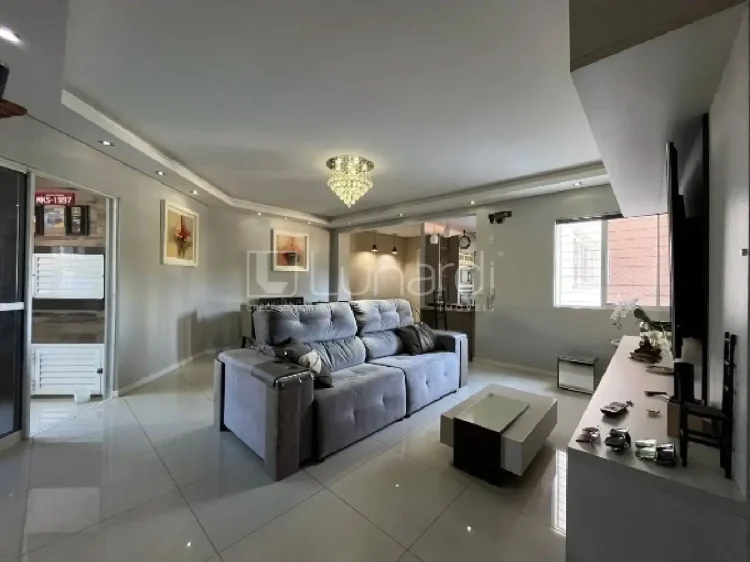 Apartamento com 3 Dormitórios