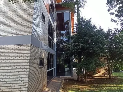 Foto Casa com 4 Dormitórios
