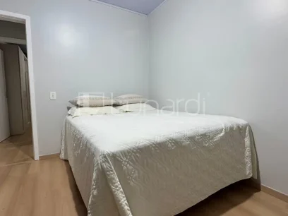 Foto Casa com 2 Dormitórios