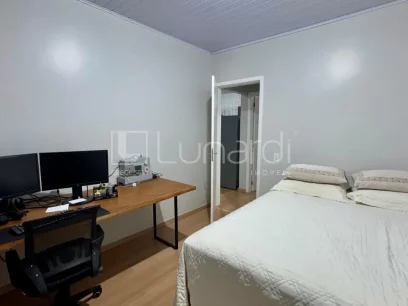 Foto Casa com 2 Dormitórios