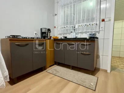 Foto Casa com 2 Dormitórios