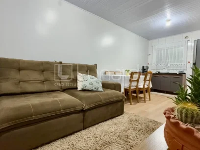 Foto Casa com 2 Dormitórios