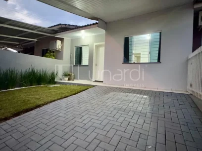 Foto Casa com 2 Dormitórios