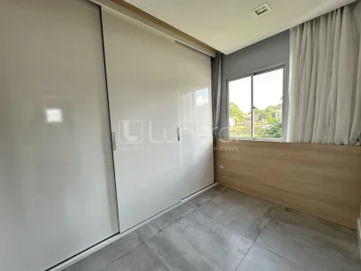 Foto Apartamento com 2 Dormitórios