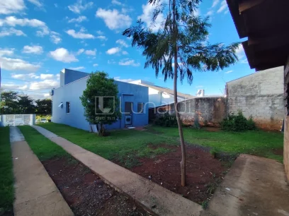 Foto Casa com 3 Dormitórios