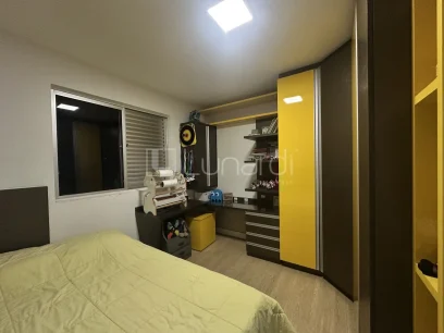 Foto Apartamento com 3 Dormitórios
