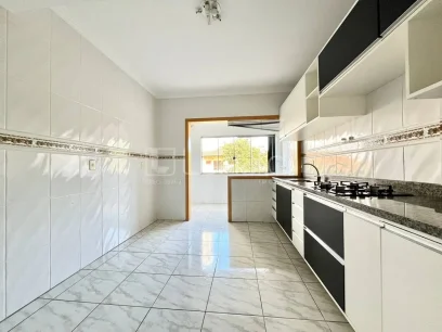 Foto Apartamento com 3 Dormitórios