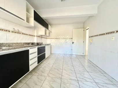 Foto Apartamento com 3 Dormitórios