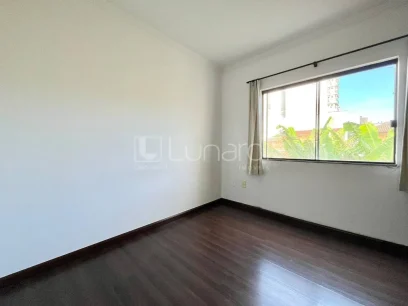 Foto Apartamento com 3 Dormitórios