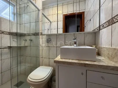 Foto Casa com 3 Dormitórios