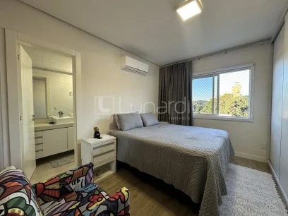 Foto Apartamento com 2 Dormitórios