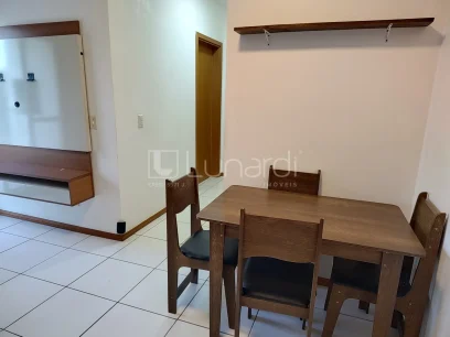 Foto Apartamento com 2 Dormitórios