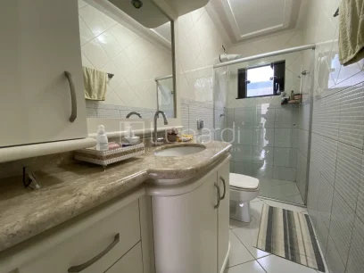 Foto Casa com 3 Dormitórios