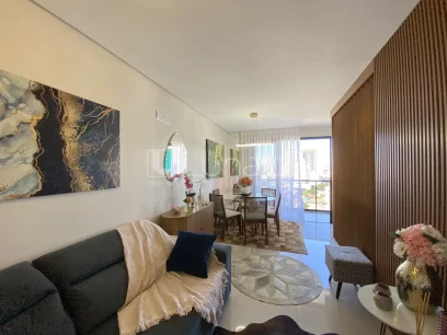 Foto Apartamento com 2 Dormitórios