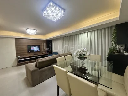 Foto Apartamento com 3 Dormitórios