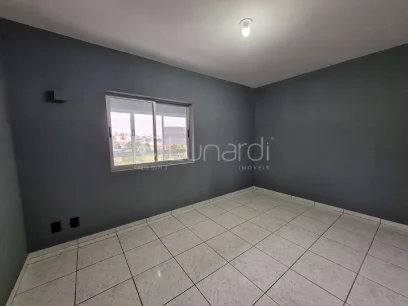 Foto Apartamento com 2 Dormitórios