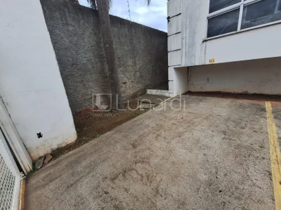 Foto Apartamento com 2 Dormitórios