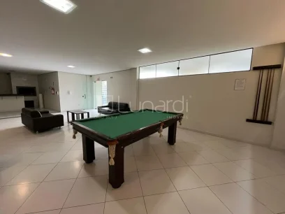 Foto Apartamento com 2 Dormitórios