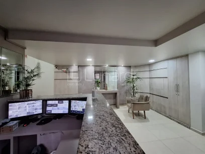 Foto Apartamento com 2 Dormitórios