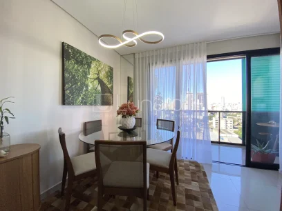Foto Apartamento com 2 Dormitórios