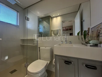 Foto Apartamento com 3 Suítes