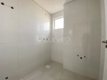 Foto Apartamento com 2 Dormitórios