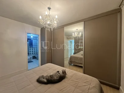 Foto Apartamento com 3 Dormitórios
