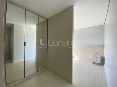 Foto Apartamento com 3 Suítes