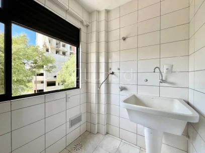 Foto Apartamento com 3 Dormitórios