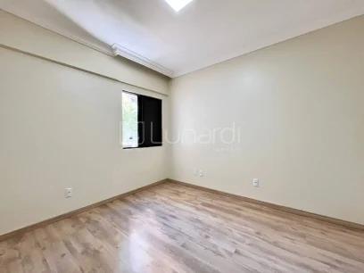 Foto Apartamento com 3 Dormitórios