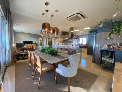Foto Apartamento com 3 Suítes