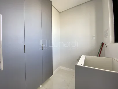 Foto Apartamento com 3 Suítes