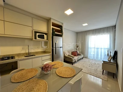 Foto Apartamento com 2 Dormitórios