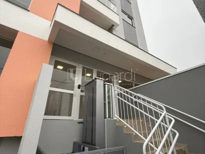 Foto Apartamento com 2 Dormitórios