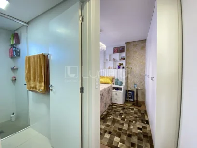 Foto Apartamento com 2 Dormitórios