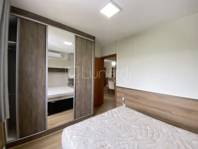 Foto Apartamento com 2 Dormitórios