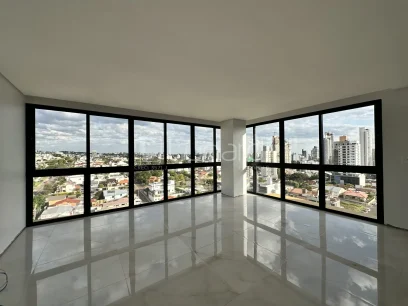 Apartamento com 3 Dormitórios