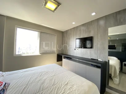 Foto Apartamento com 2 Suítes
