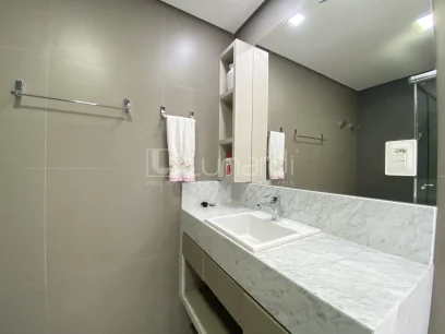 Foto Apartamento com 2 Suítes