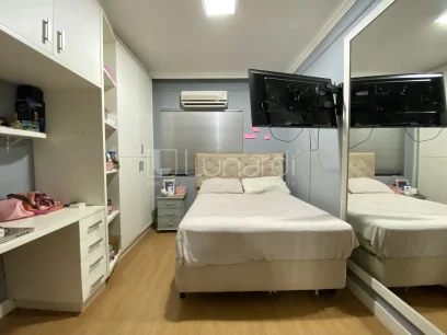 Foto Casa com 3 Dormitórios