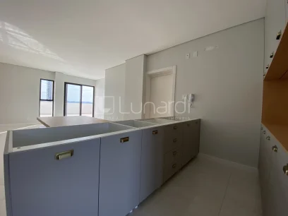 Foto Apartamento com 3 Suítes