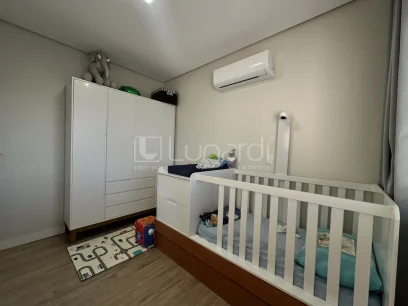 Foto Apartamento com 2 Dormitórios