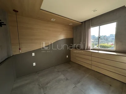 Foto Apartamento com 2 Dormitórios