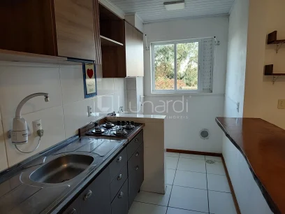 Foto Apartamento com 2 Dormitórios