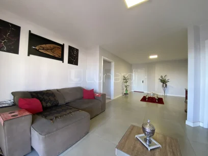 Foto Apartamento com 3 Dormitórios
