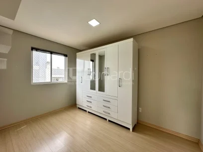 Foto Apartamento com 2 Dormitórios