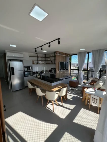 Apartamento com 2 Dormitórios