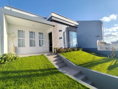Foto Casa com 3 Dormitórios